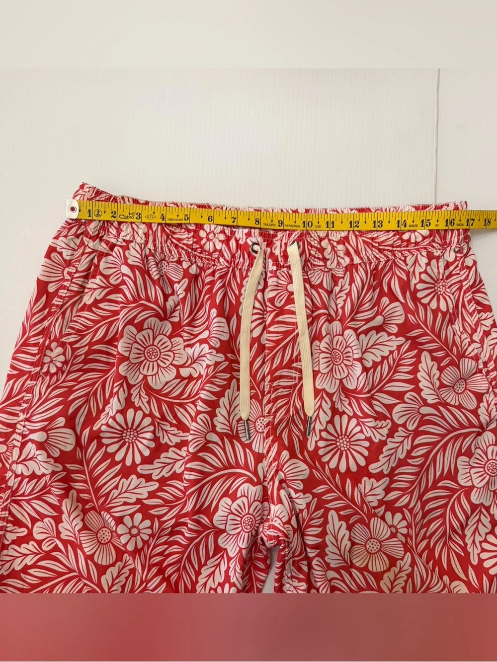 Fair Harbor The Anchor Shorts Red Hawaiian Floral Size XL